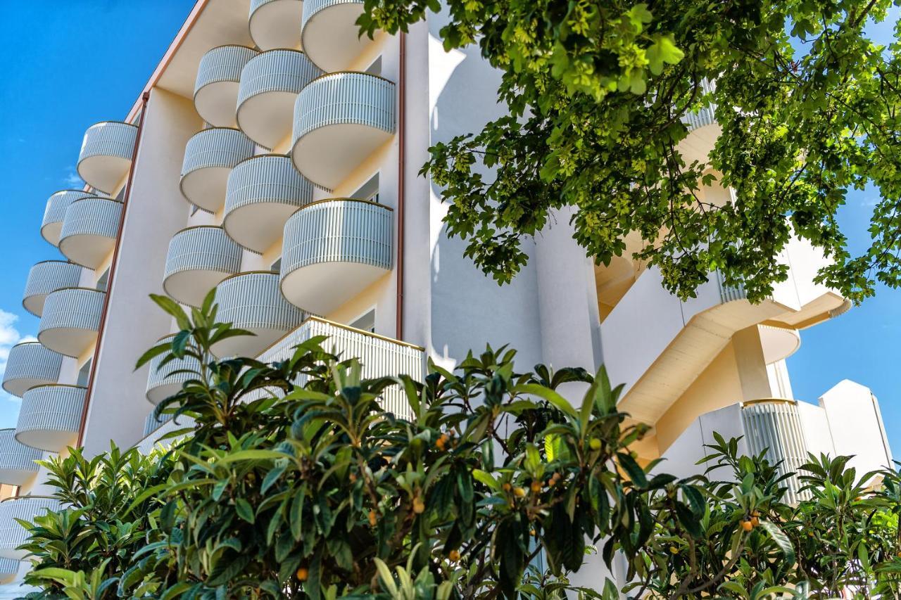 Salus Smart & Chic Hotel Lido di Jesolo Exterior foto