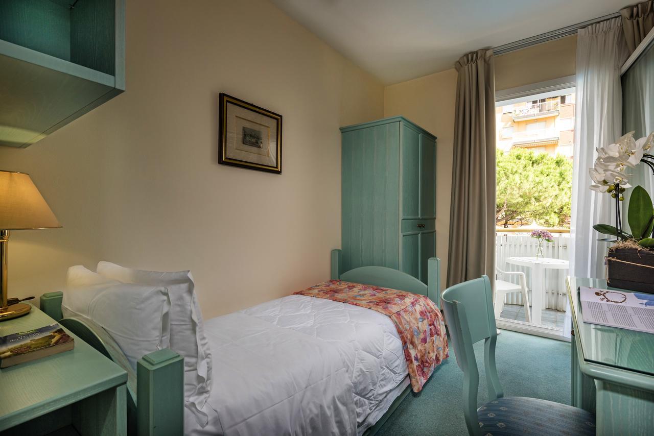 Salus Smart & Chic Hotel Lido di Jesolo Exterior foto